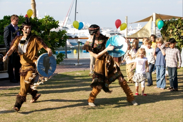 Apache Indians Kids Party